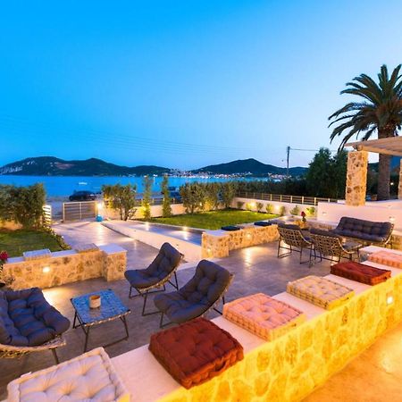 Steleni Seaside Apartments Nea Iraklitsa Bagian luar foto