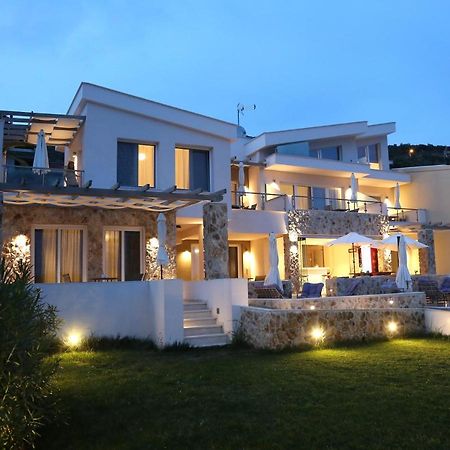 Steleni Seaside Apartments Nea Iraklitsa Bagian luar foto