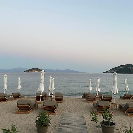 Steleni Seaside Apartments Nea Iraklitsa Bagian luar foto