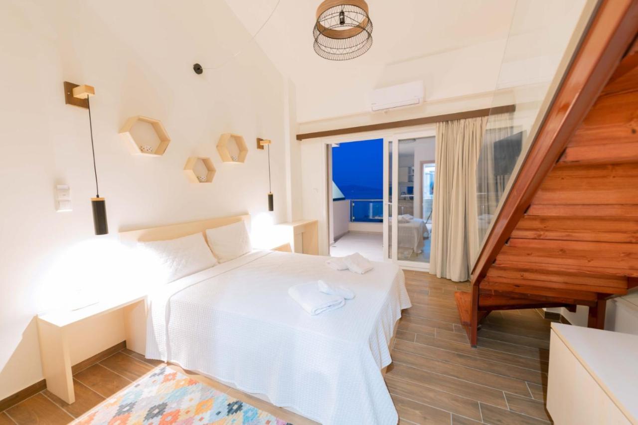 Steleni Seaside Apartments Nea Iraklitsa Bagian luar foto