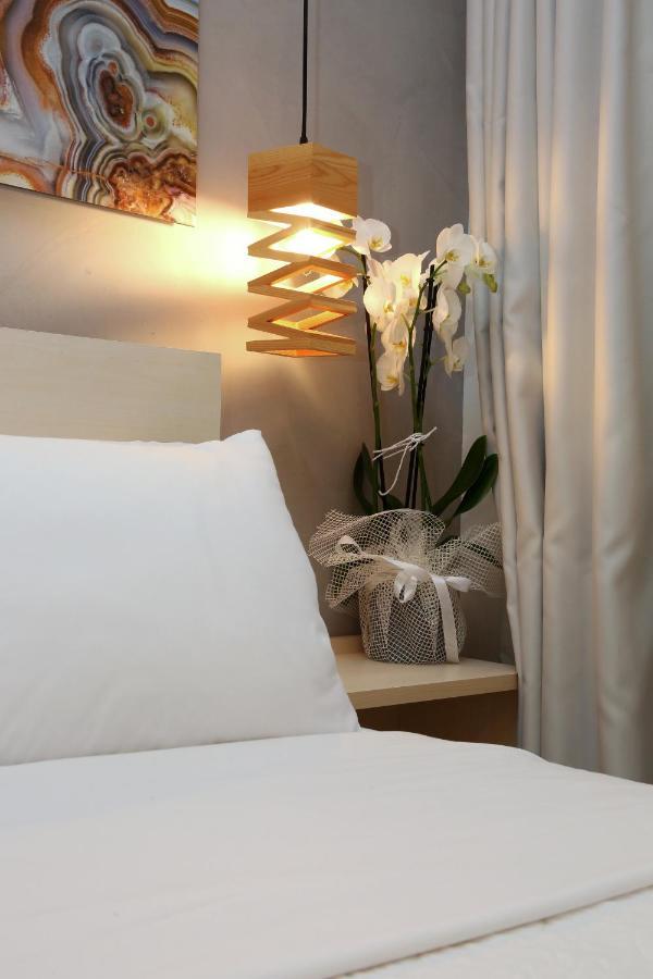 Steleni Seaside Apartments Nea Iraklitsa Bagian luar foto